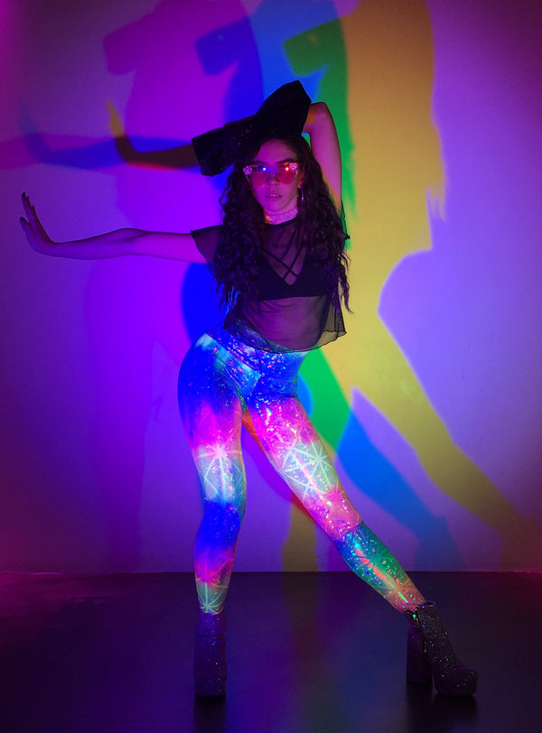 Women's Rainbow Geo Holographic Leggings - Unicorn Rainbow